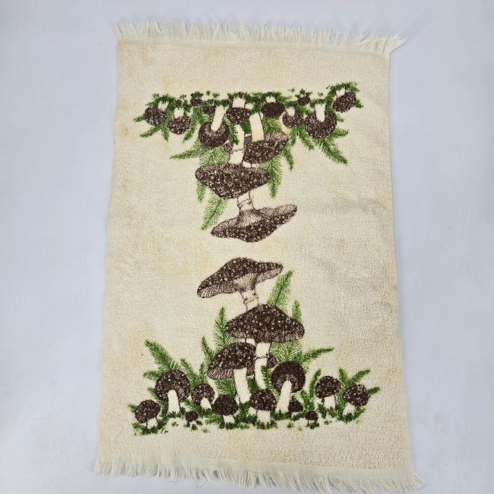 Vintage Mushroom Hand Towel Cottagecore Forest Bath/Kitchen Boho Woodland - Picture 2 of 4
